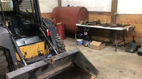 new holland skid steer cylinder removal|new holland skid steer hydraulic cylinder.